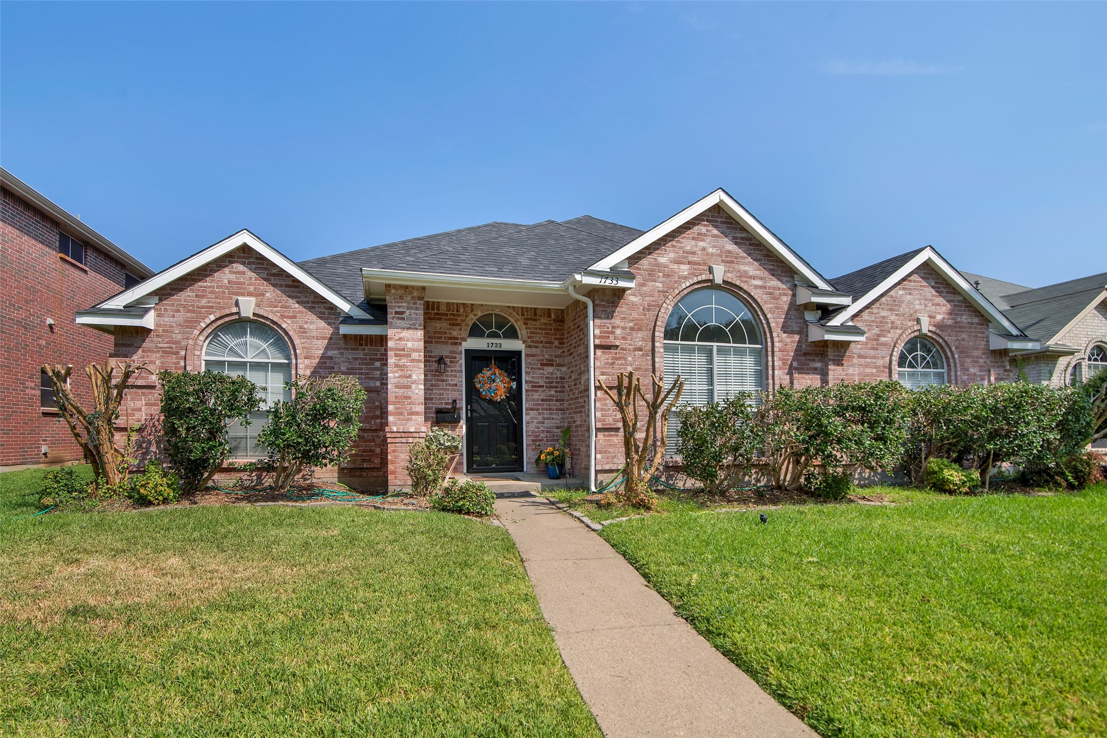 1733 Sheffield Drive Garland TX 75040