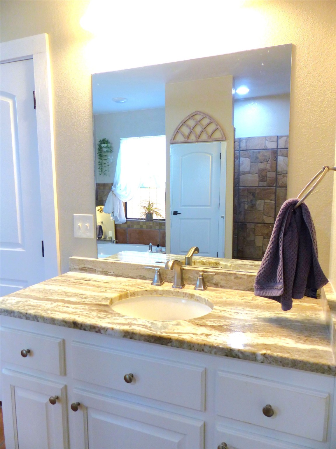125 Parkview Brady TX 76825