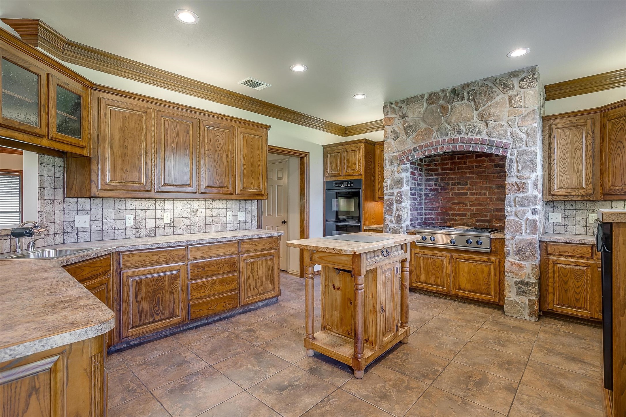 1701 Lakefront Drive Aledo TX 76008