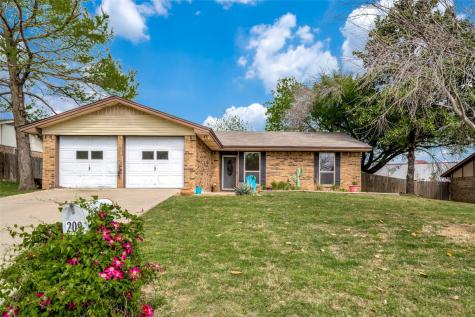 209 S Sendero Drive Decatur TX 76234