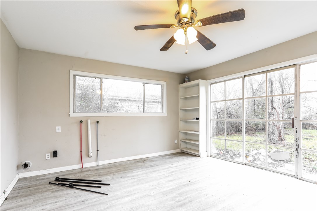 318 Durr Street Marlin TX 76661