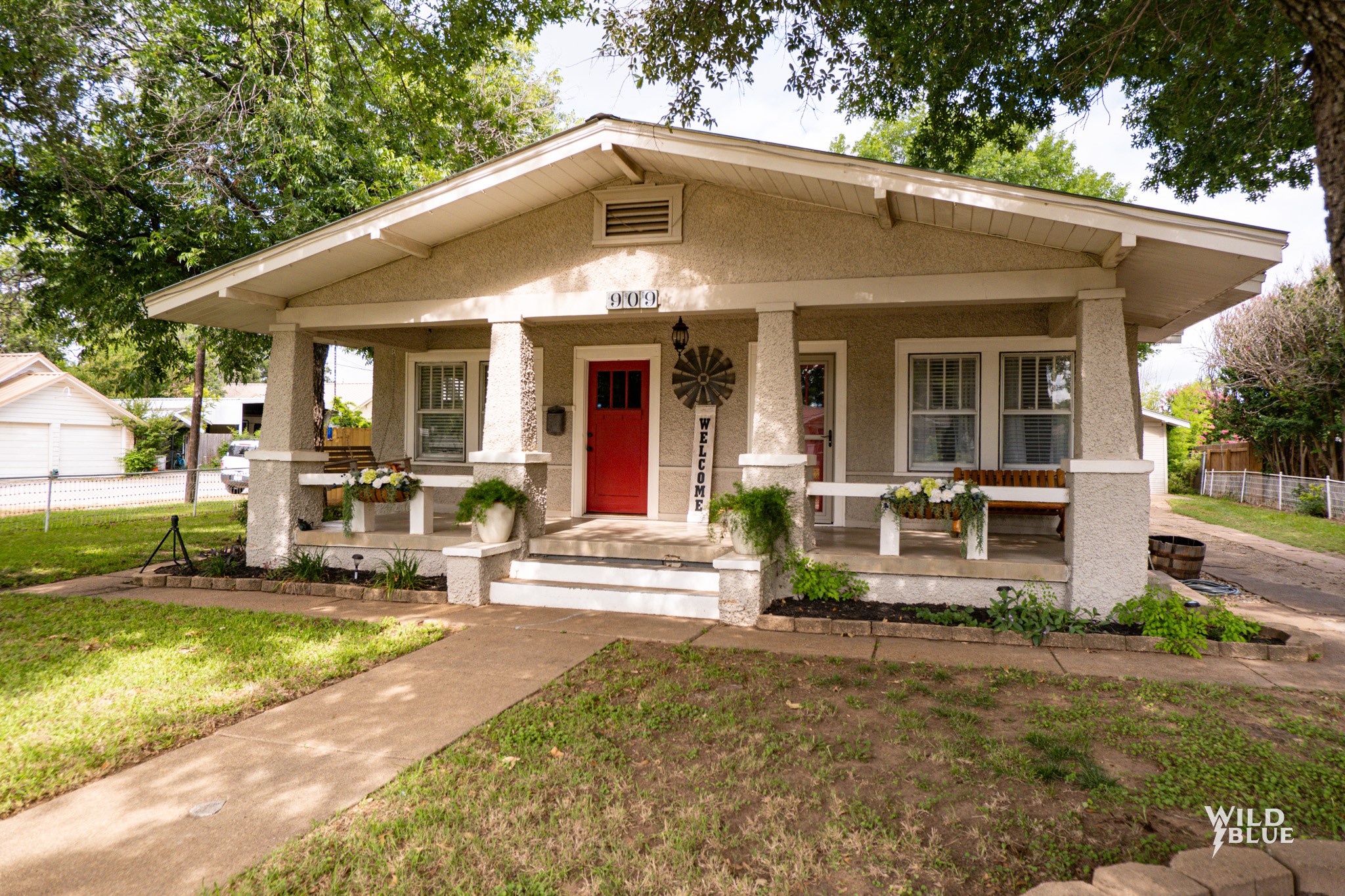909 S Seaman Street Eastland TX 76448
