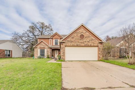 6853 Greenleaf Drive North Richland Hills TX 76182