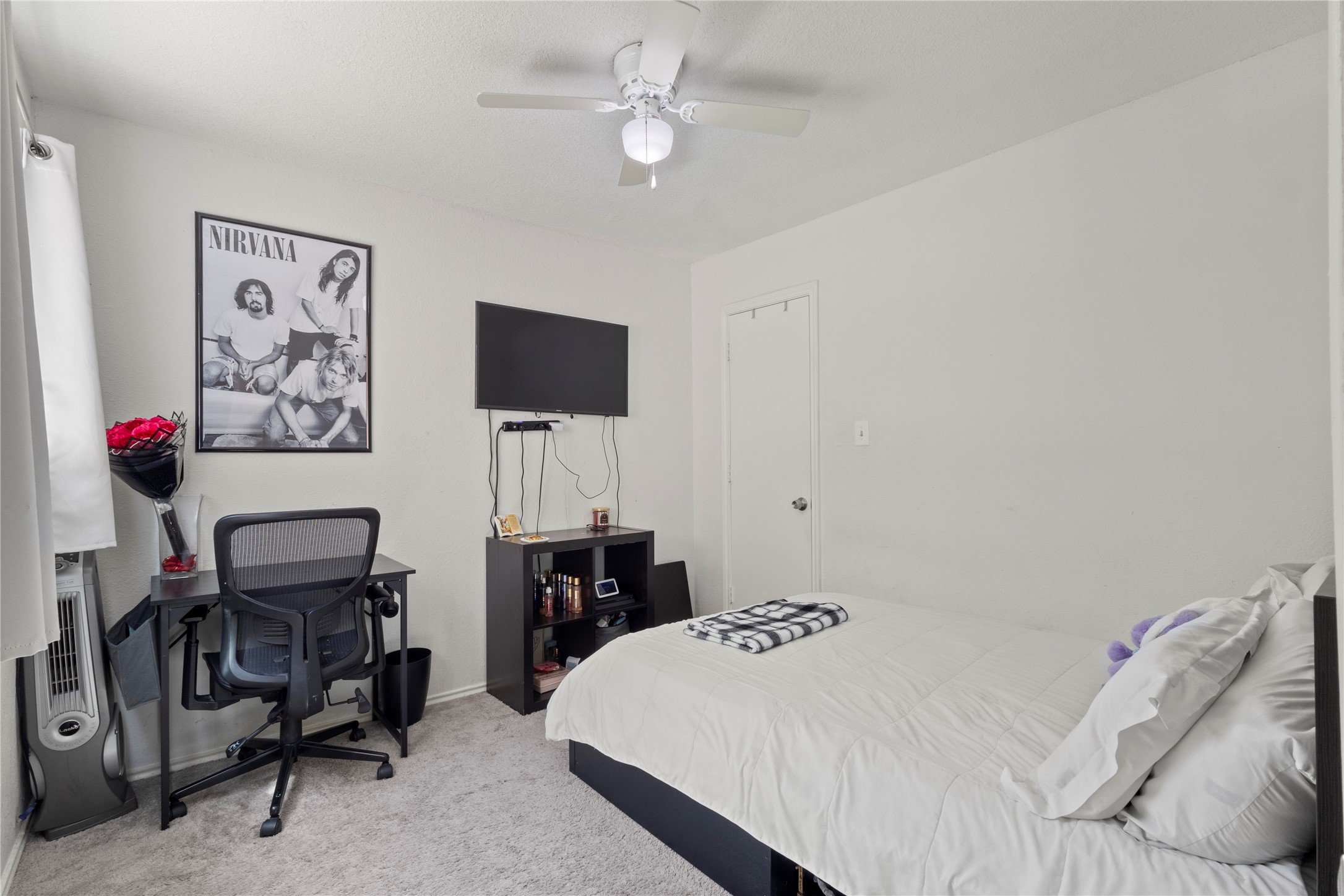 412 Victoria Grand Prairie TX 75052