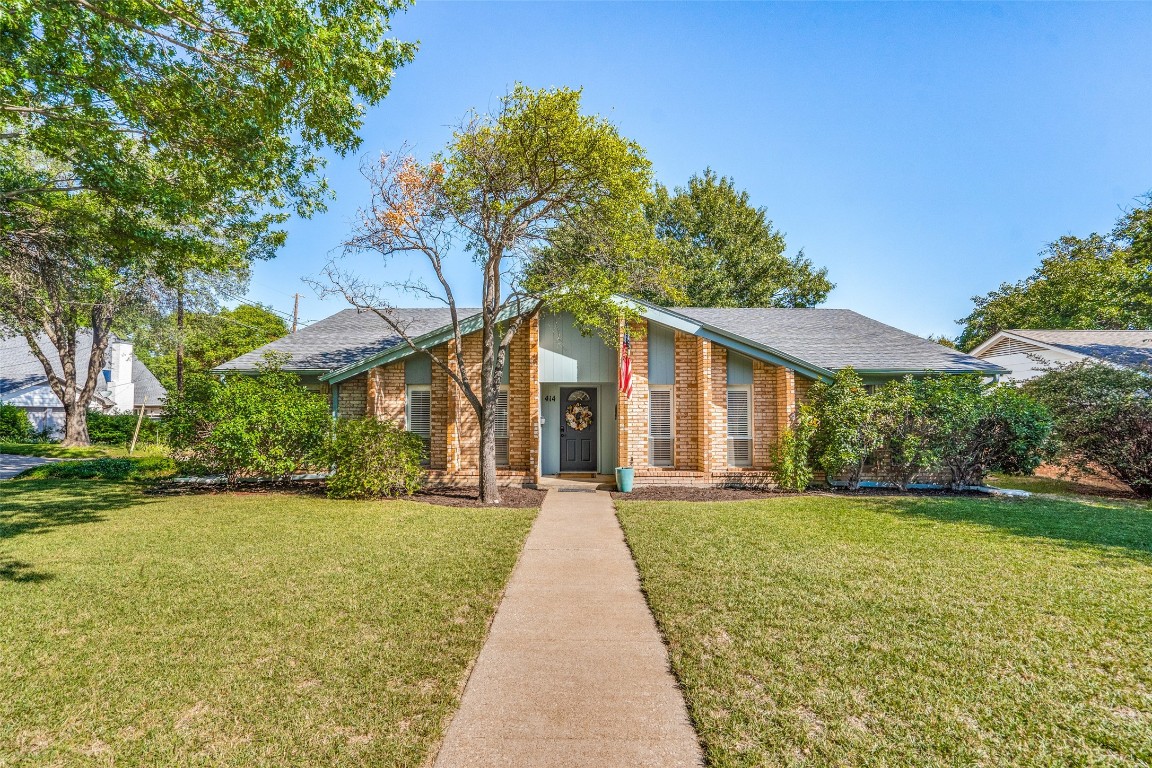 414 Canyon Ridge Drive Richardson TX 75080