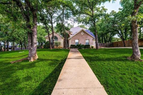 3029 Marquise Court Burleson TX 76028