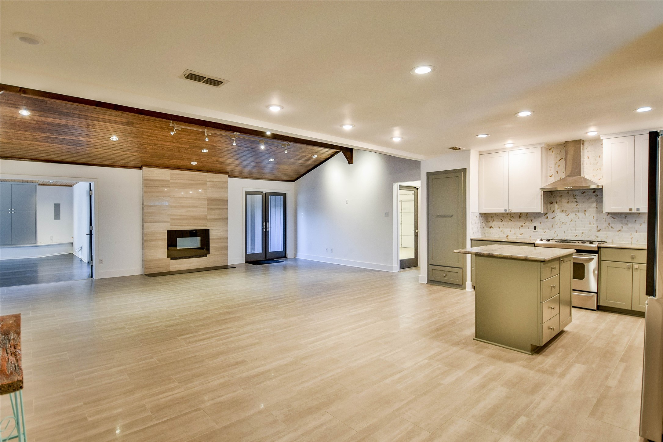 712 Squaw Creek Road Willow Park TX 76087