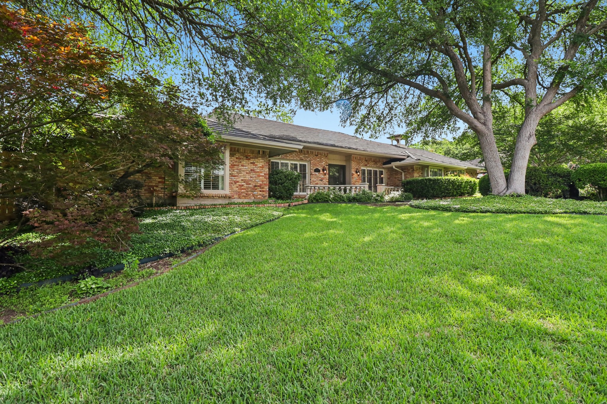 1015 Crowley Road Arlington TX 76012