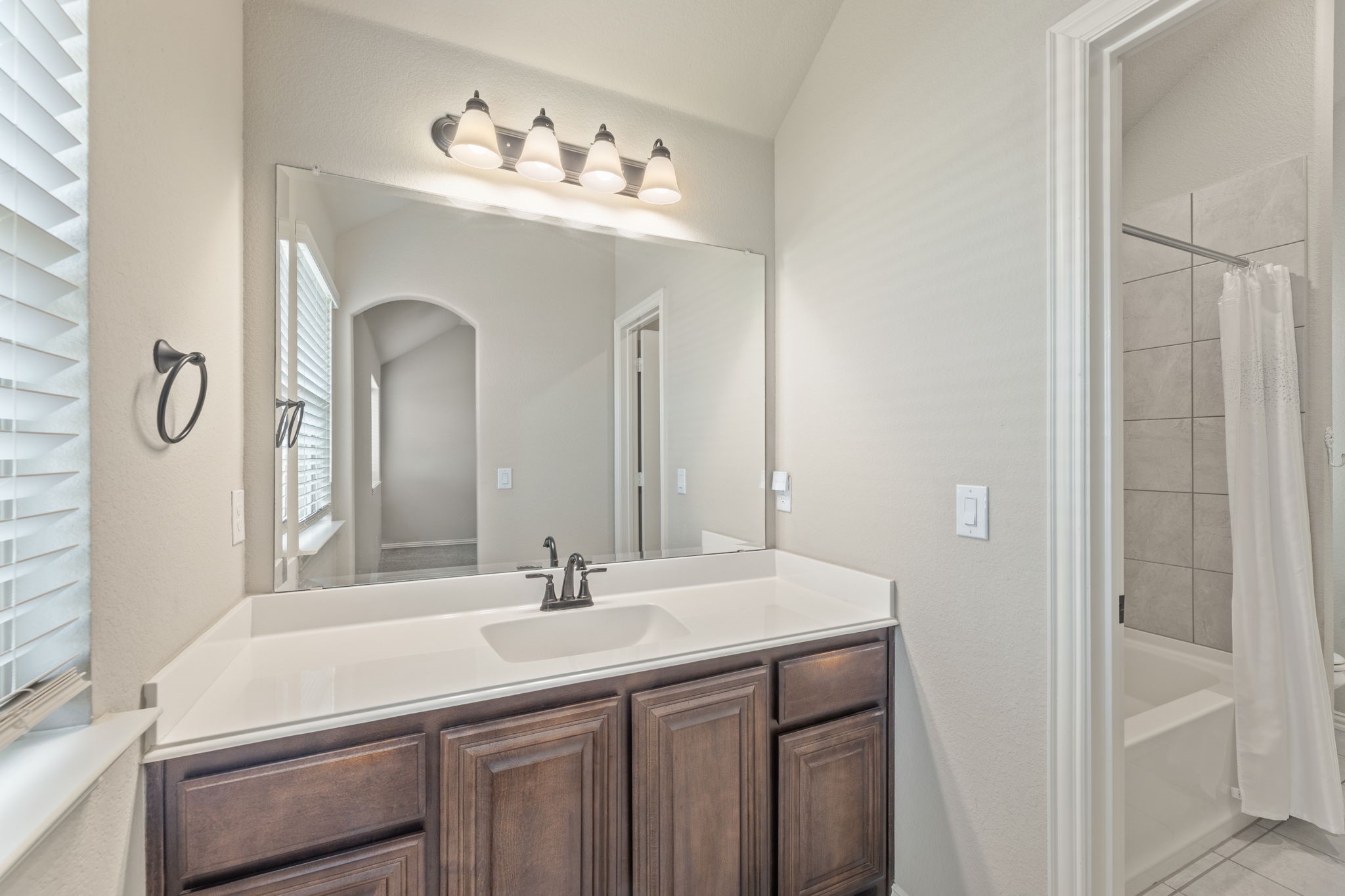 4206 Dandelion Lane Midlothian TX 76065