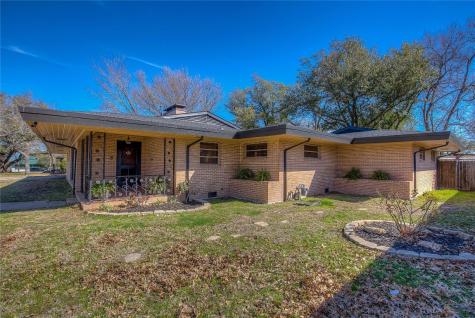 5203 Stonewall Street Greenville TX 75402