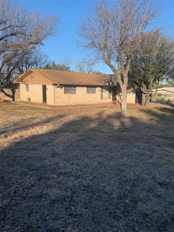 3505 4th Street Brownwood TX 76801