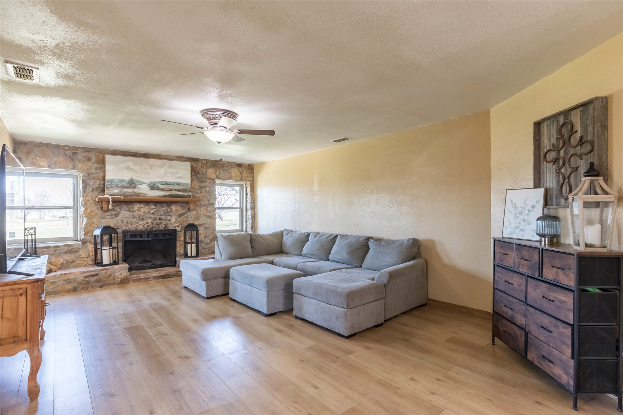 6090 County Road 137 Abilene TX 79601