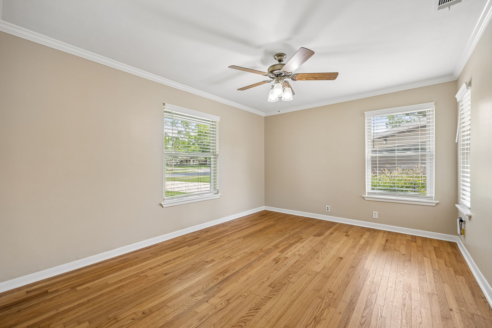 1131 Wicklow Drive Dallas TX 75218