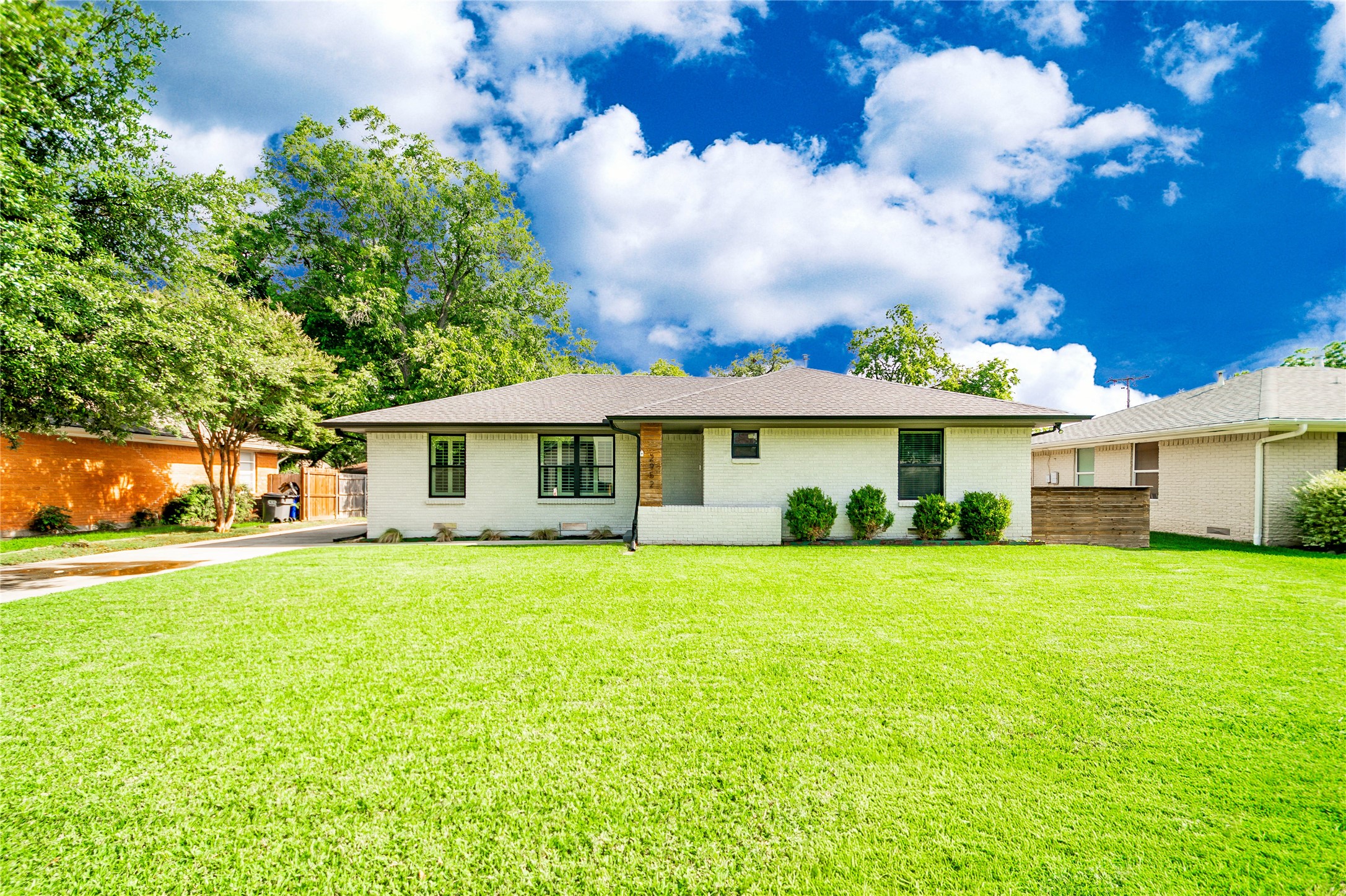 2952 Randy Lane Farmers Branch TX 75234