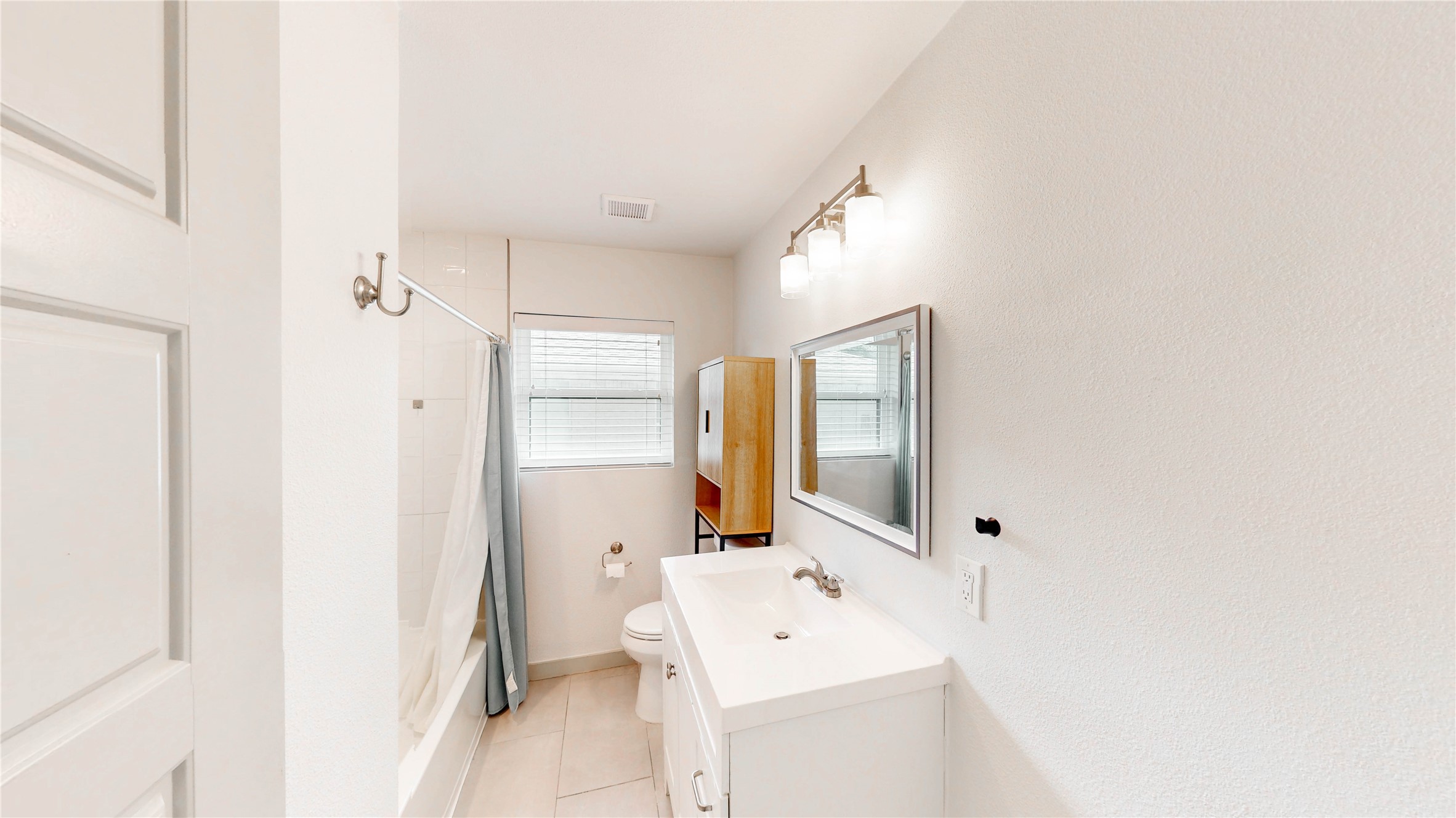 2952 Randy Lane Farmers Branch TX 75234