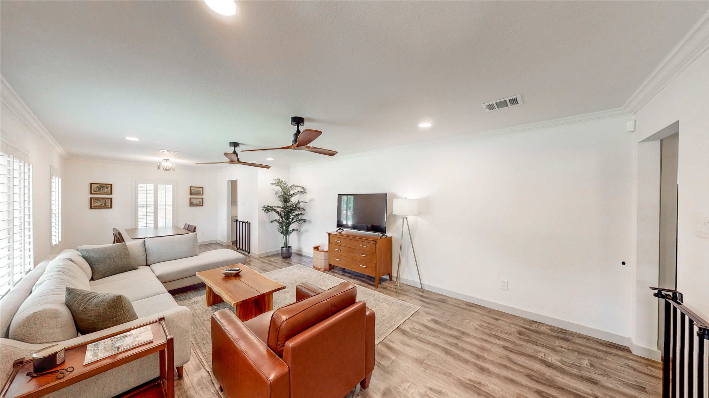 2952 Randy Lane Farmers Branch TX 75234
