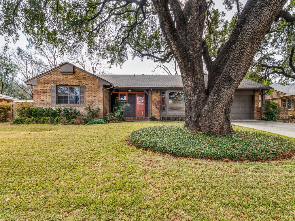 3905 Ann Arbor Court Fort Worth TX 76109