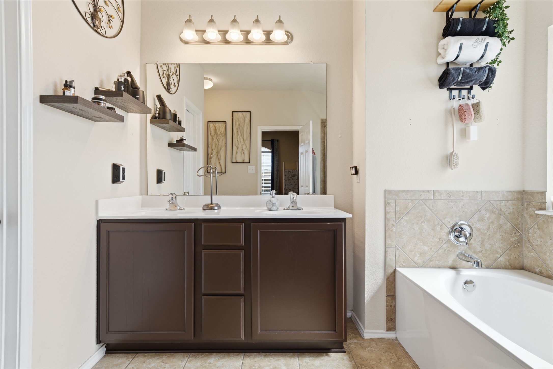 6520 Vista View Drive Waco TX 76712