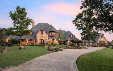 639 Woods Drive Argyle TX 76226