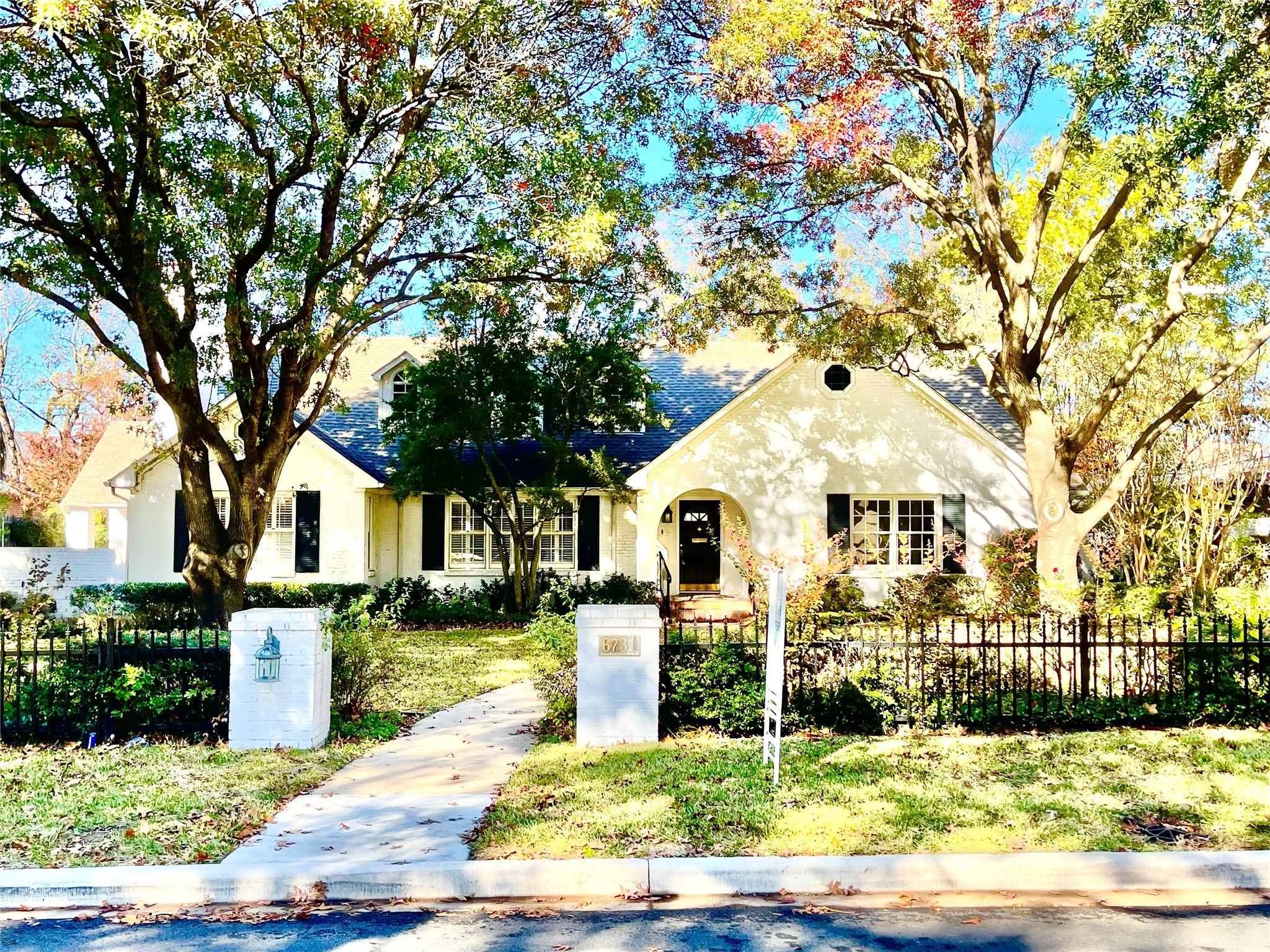 6731 Desco Drive Dallas TX 75225