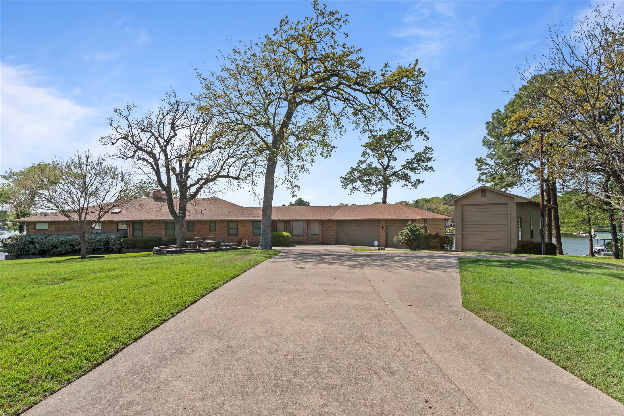 226 Bushwhacker Drive Mabank TX 75156