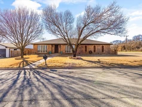 7625 Oak Ridge Drive North Richland Hills TX 76182