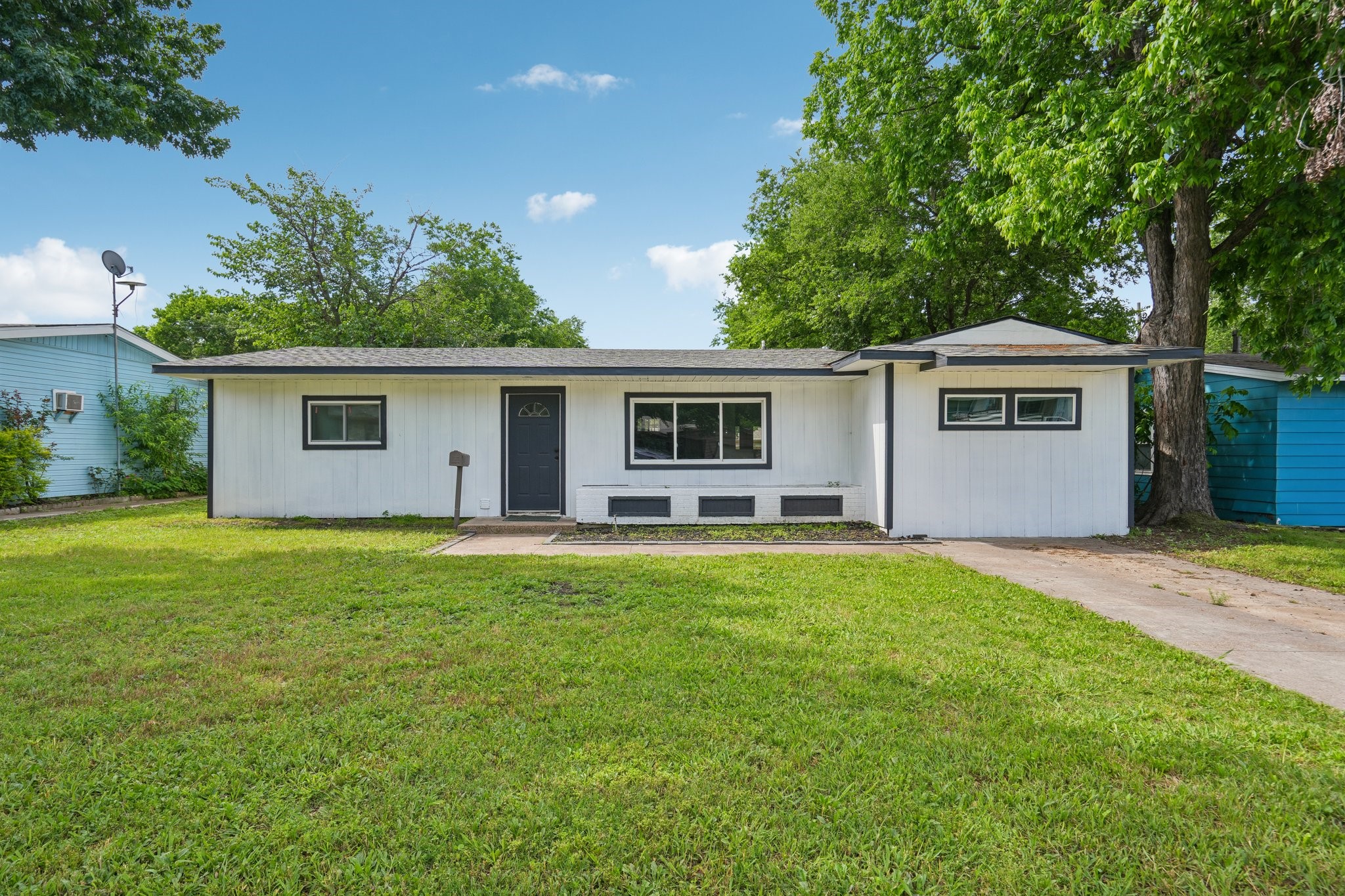 11506 Abston Lane Dallas TX 75218