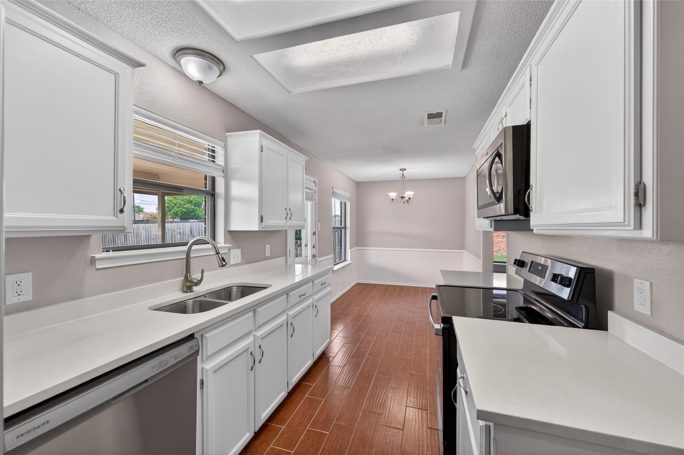 6637 Whitley Road Watauga TX 76148