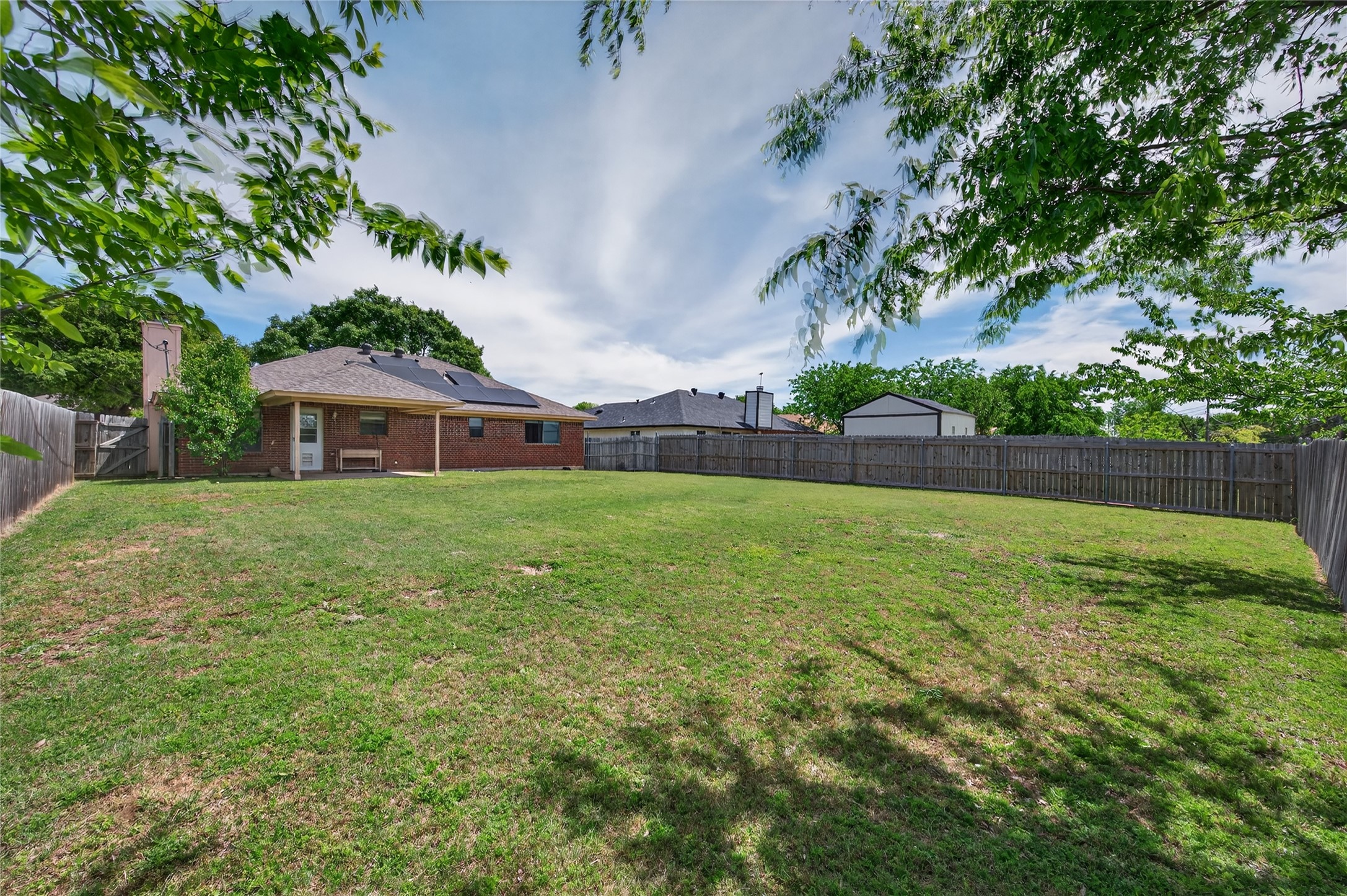 6637 Whitley Road Watauga TX 76148