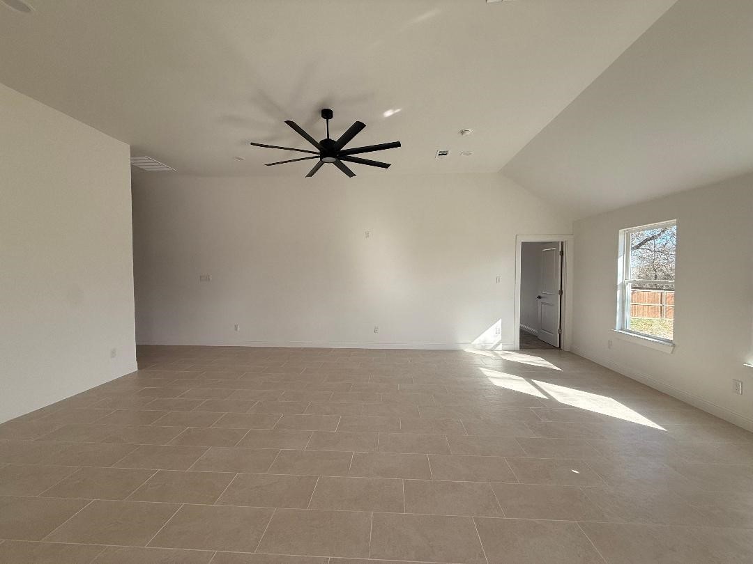 504 Bellaire Circle Mineral Wells TX 76067