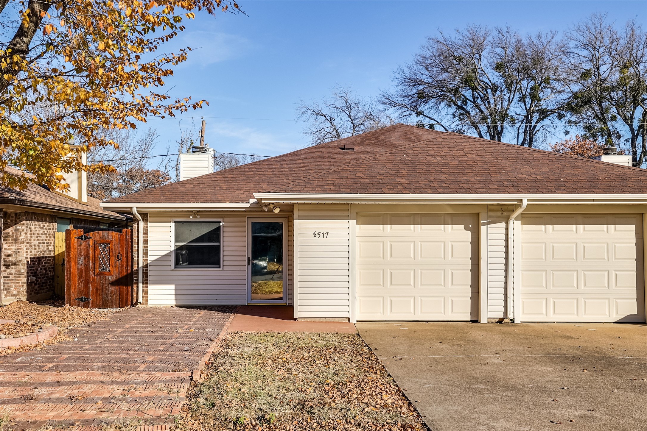6517 Oak Forest Court Fort Worth TX 76112