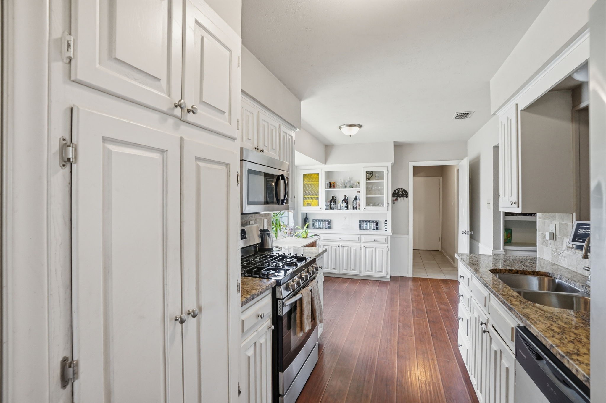 1910 Dancliff Drive Dallas TX 75224