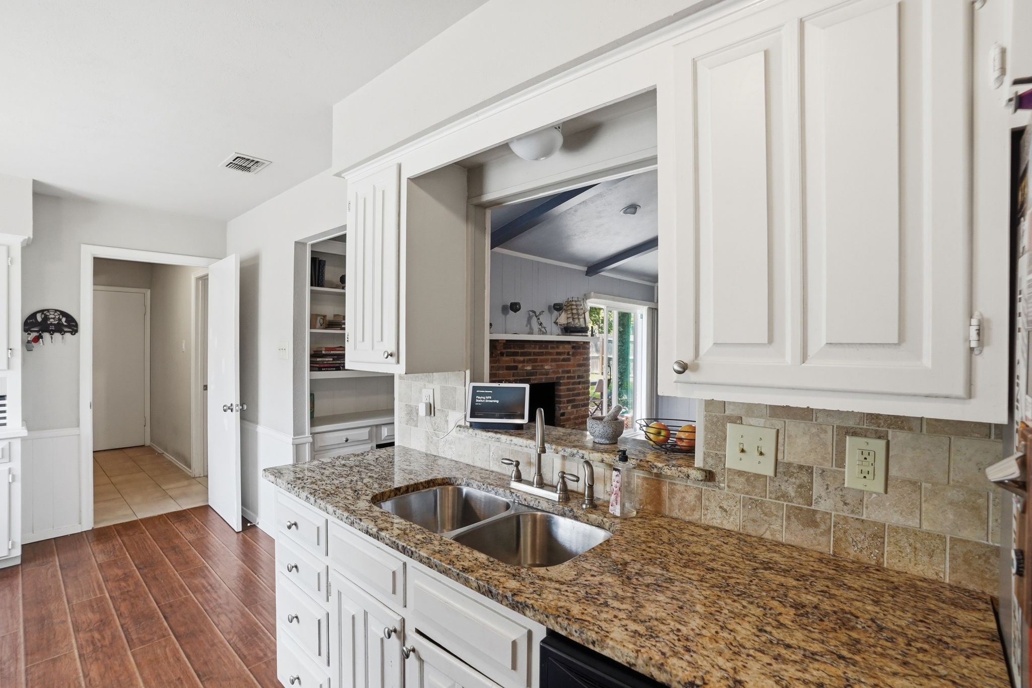 1910 Dancliff Drive Dallas TX 75224