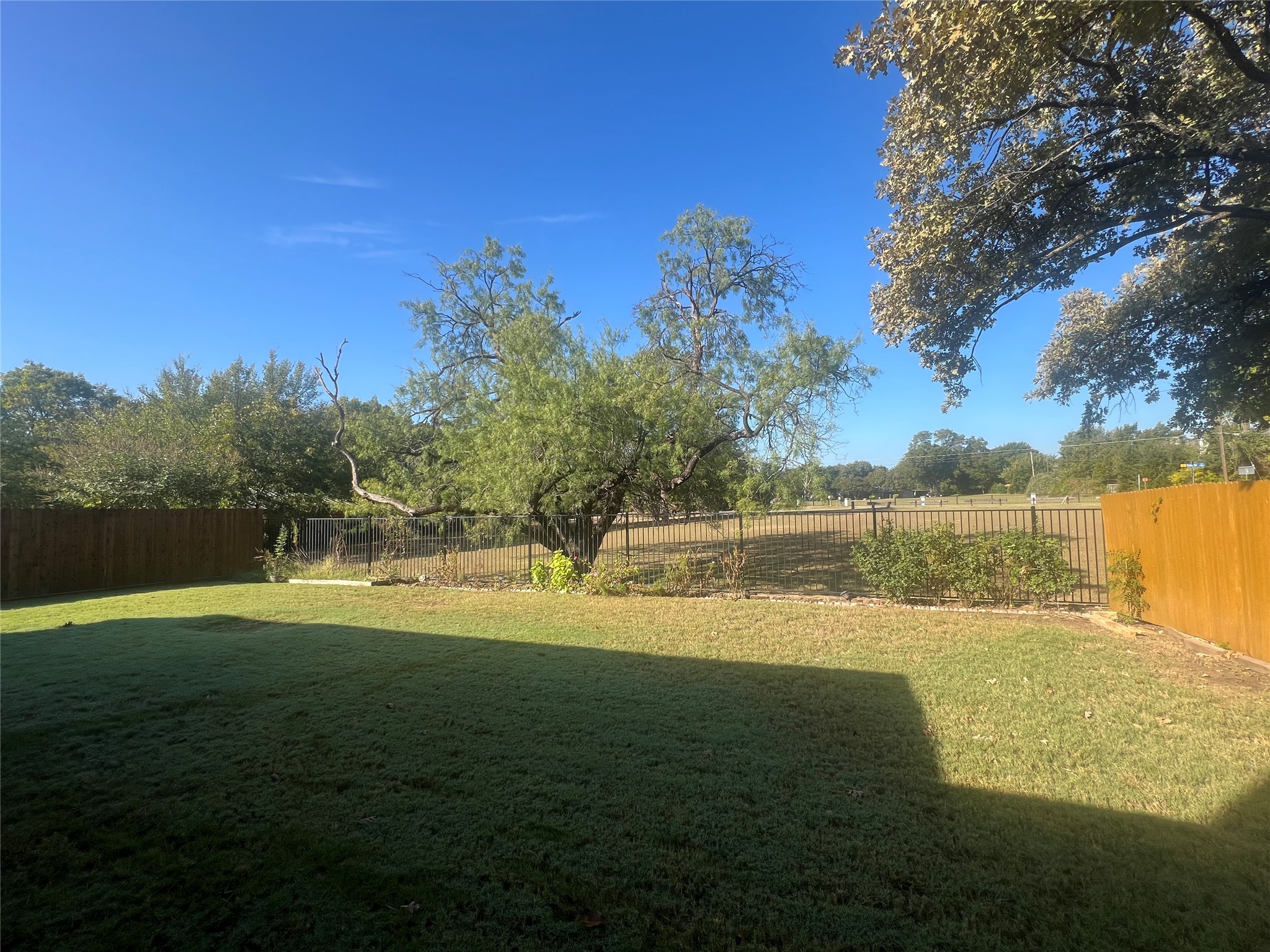 3602 Patty Lane Arlington TX 76016
