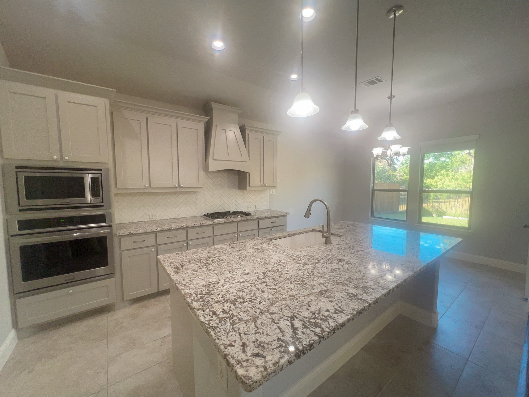 3602 Patty Lane Arlington TX 76016