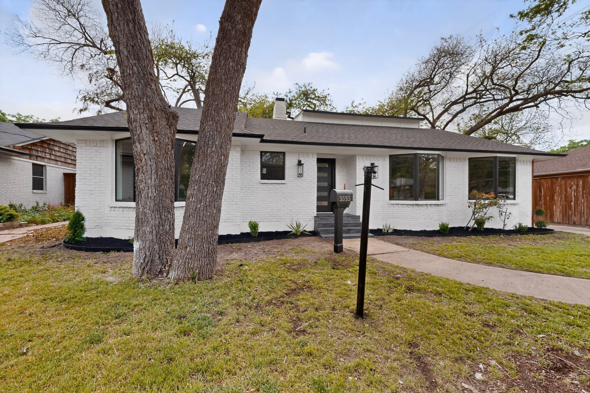 3535 Holliday Road Dallas TX 75224