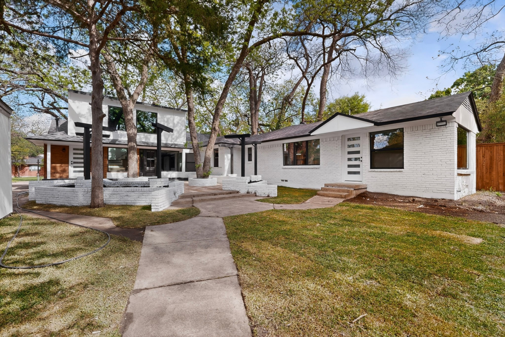 3535 Holliday Road Dallas TX 75224