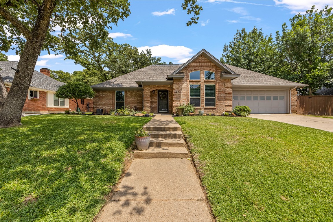 7720 Amy Lane North Richland Hills TX 76182