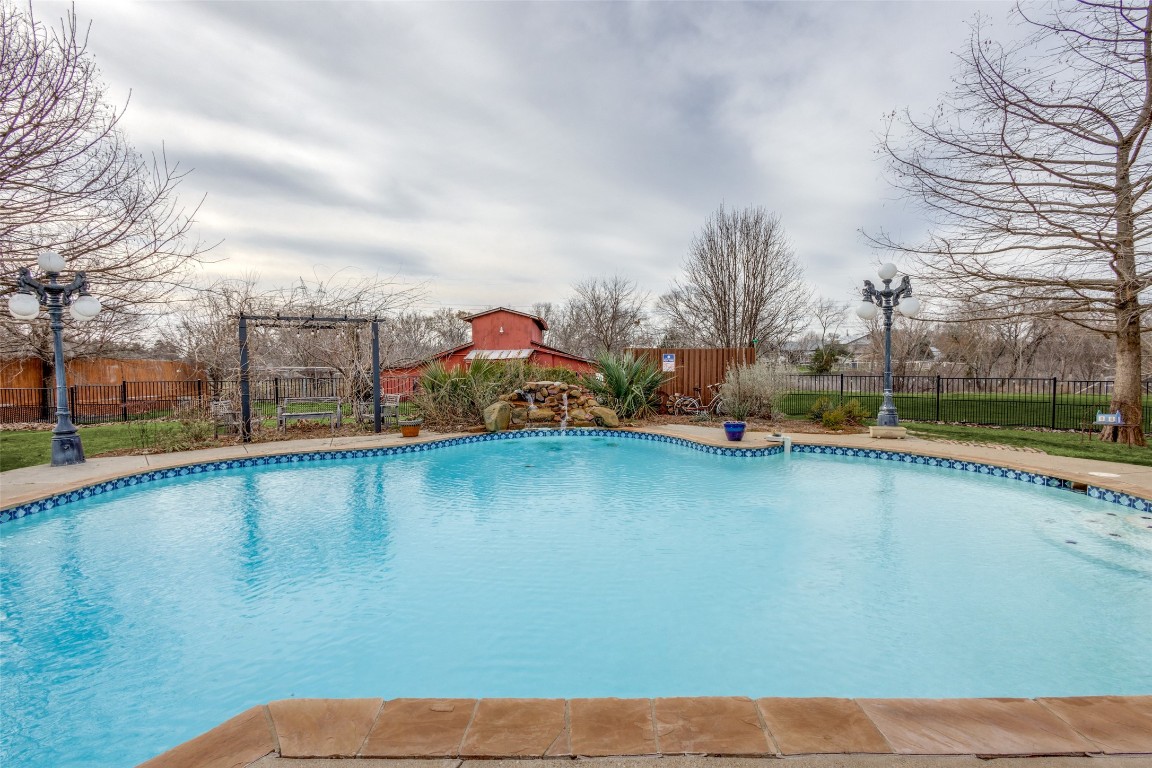 2250 E Brown Street Wylie TX 75098