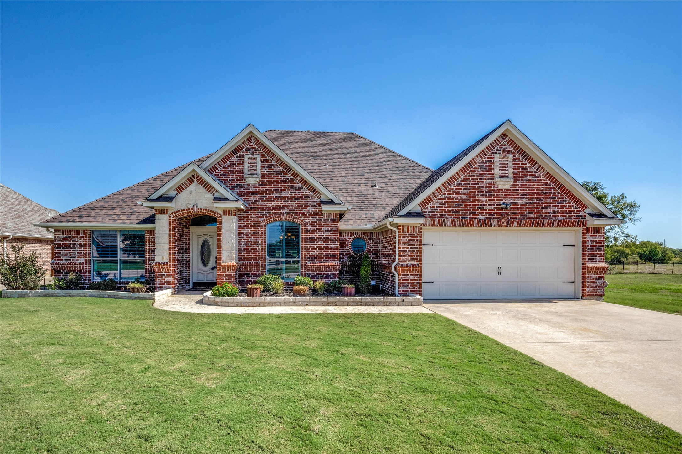 820 N Tejas Drive Sanger TX 76266