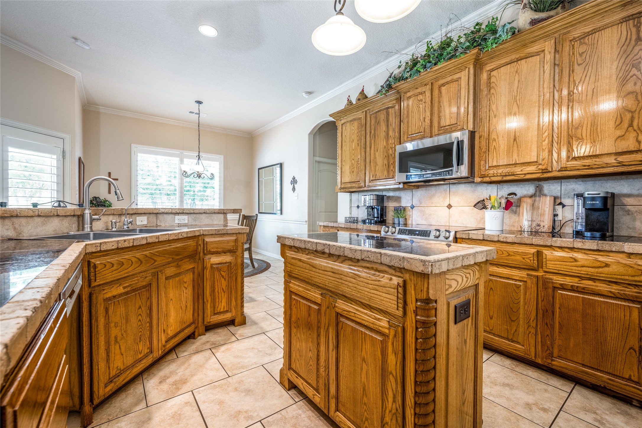 820 N Tejas Drive Sanger TX 76266