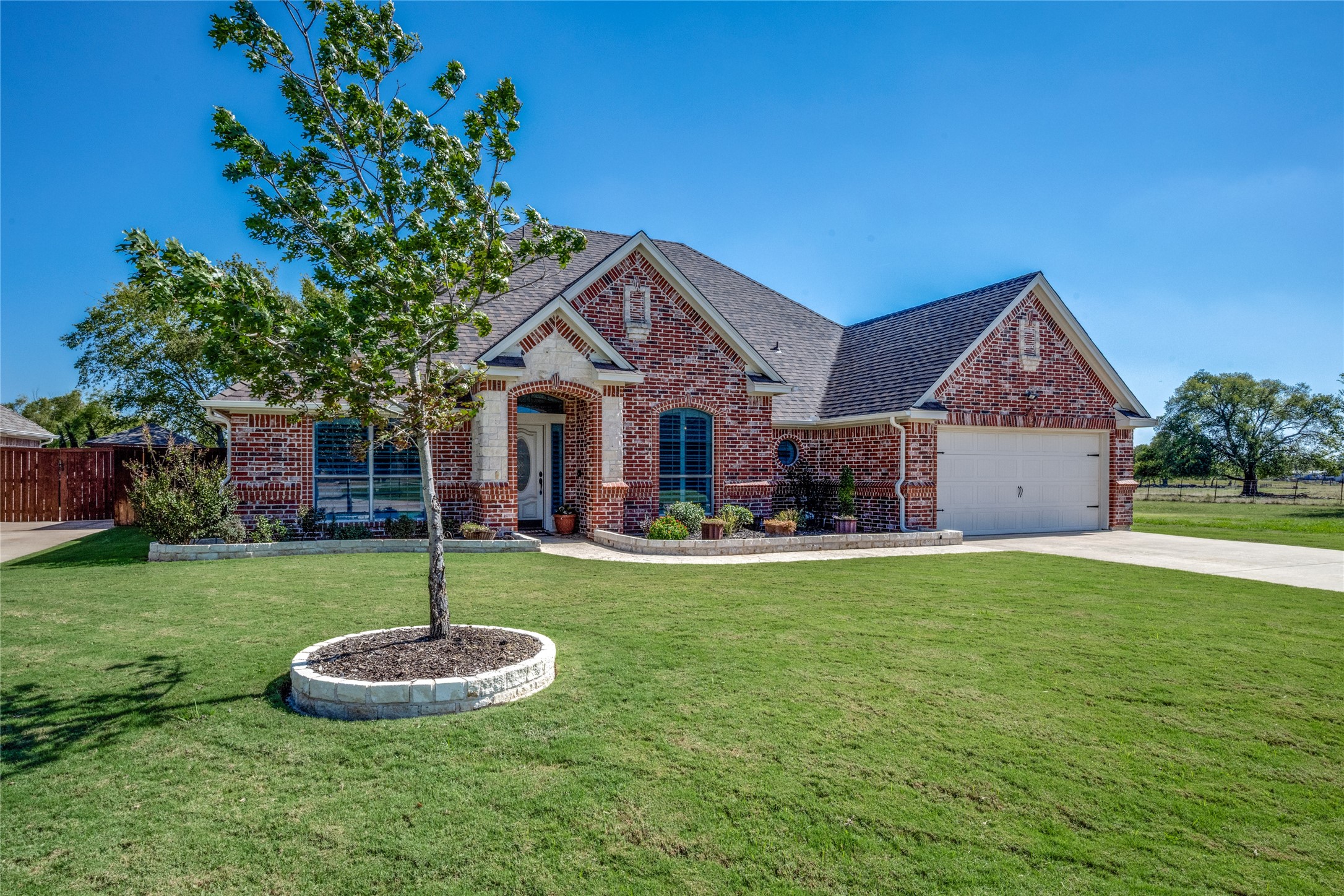 820 N Tejas Drive Sanger TX 76266