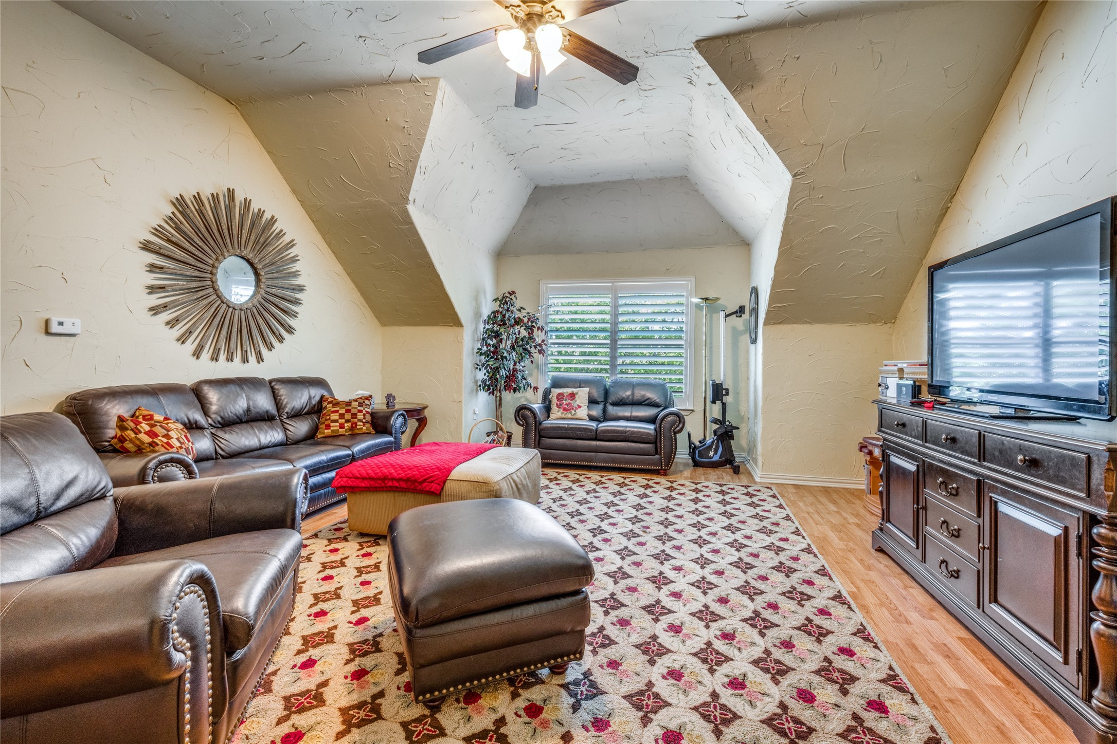 820 N Tejas Drive Sanger TX 76266