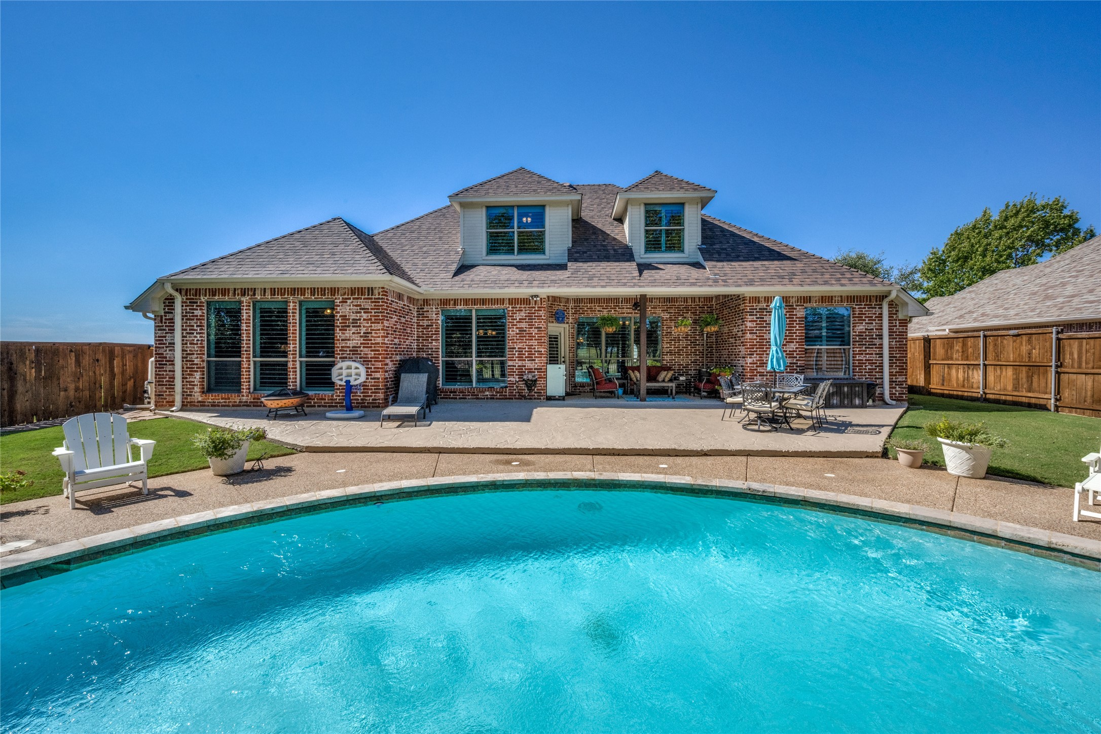 820 N Tejas Drive Sanger TX 76266