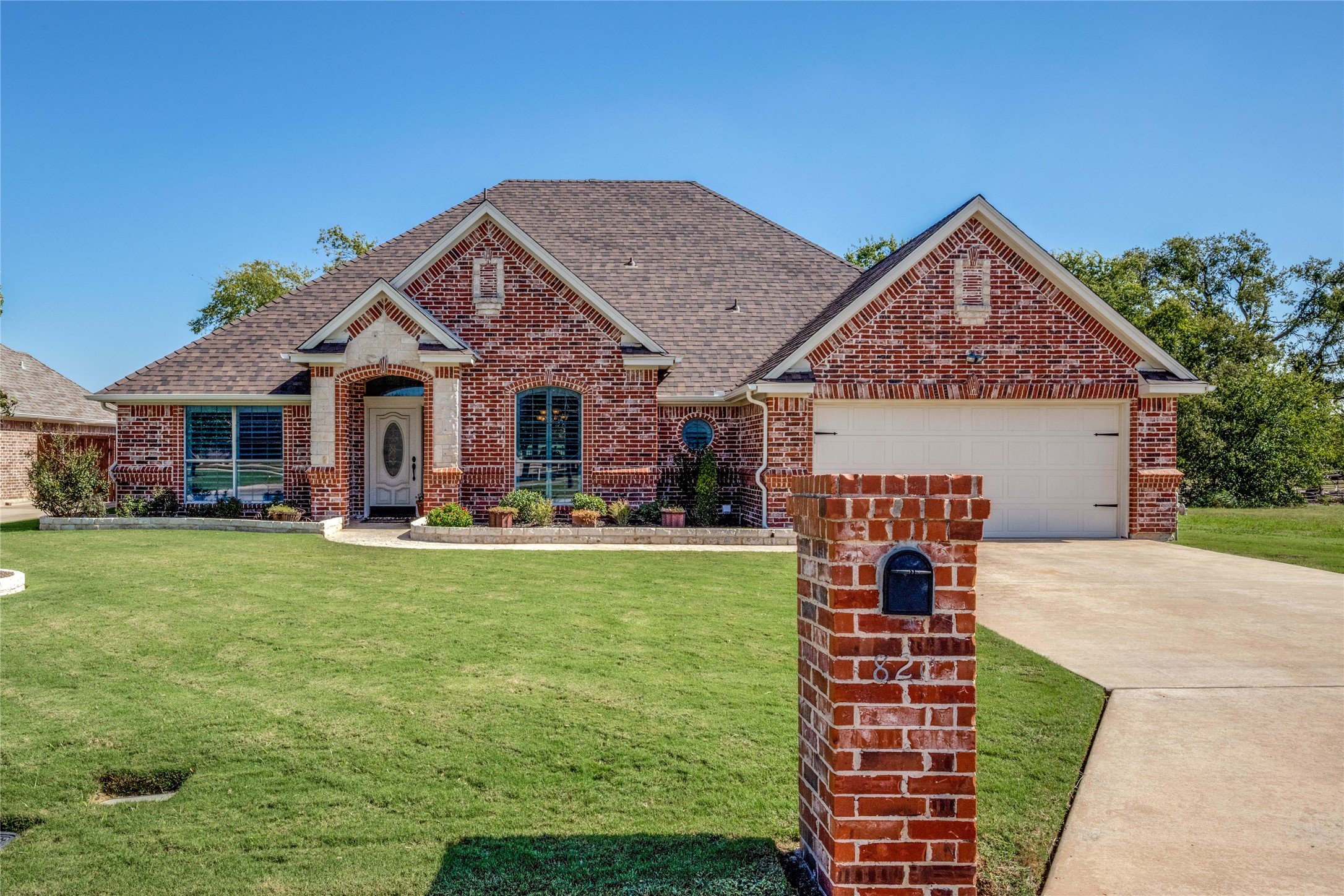 820 N Tejas Drive Sanger TX 76266