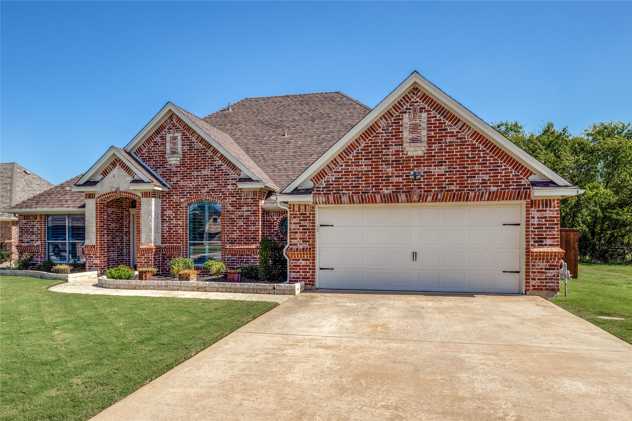 820 N Tejas Drive Sanger TX 76266