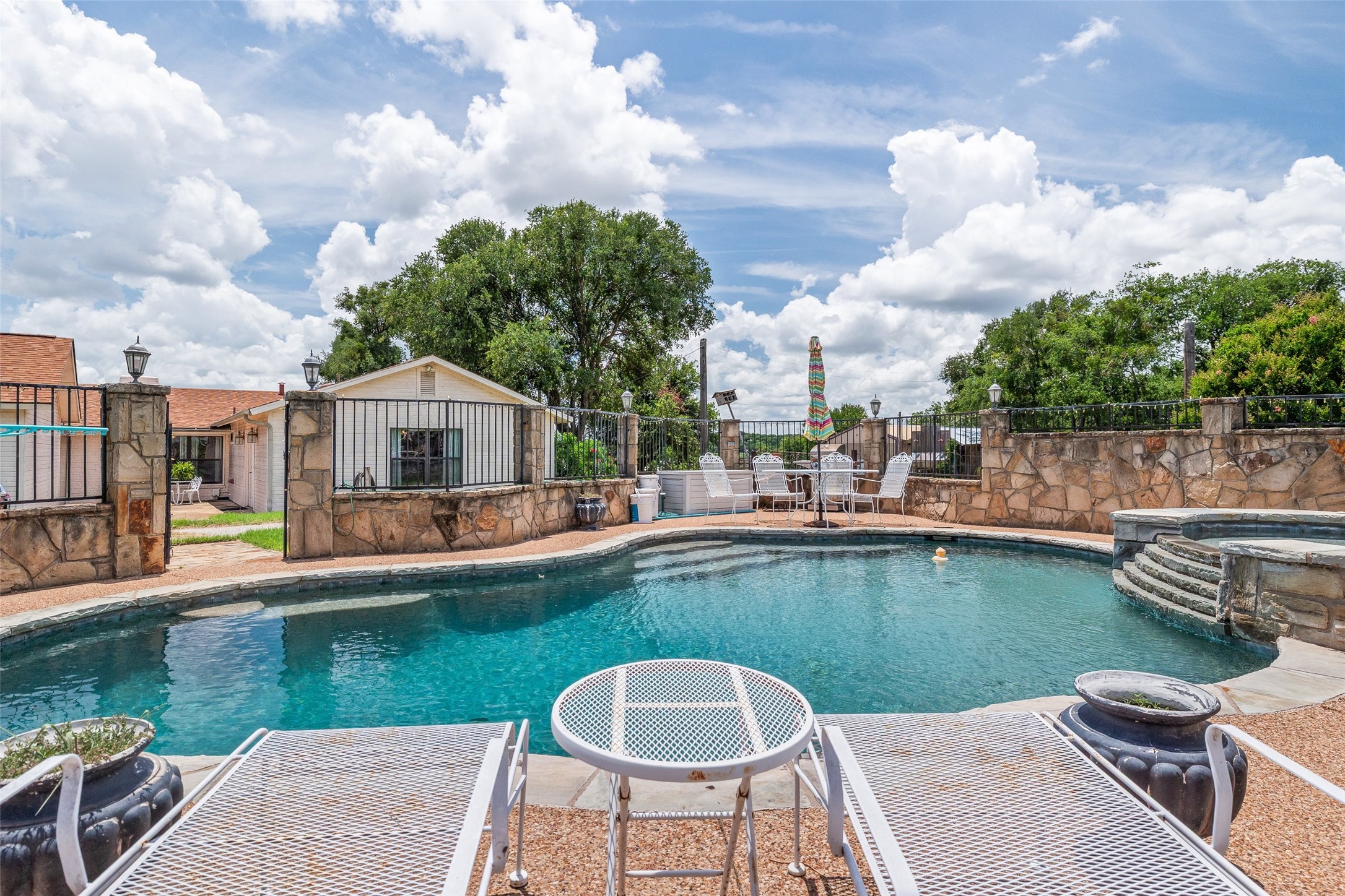 4720 Peveler Road Granbury TX 76049