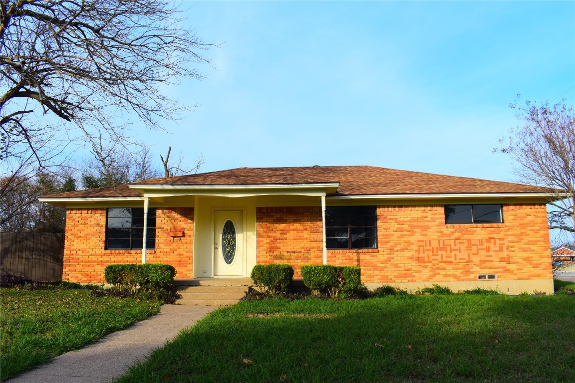 859 Sycamore Lane Lancaster TX 75146