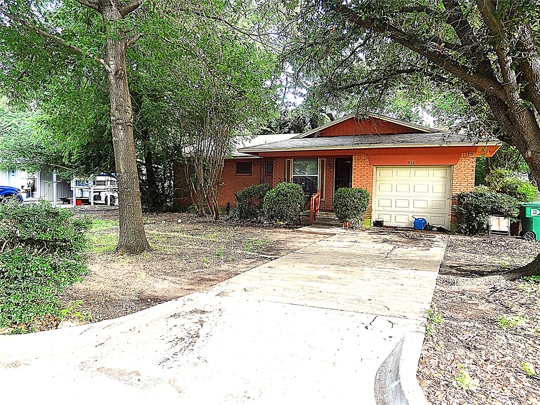 912 Sierra Drive Denton TX 76209