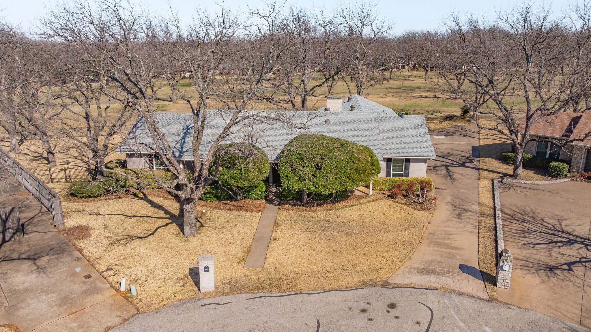 6104 N Waverly Court Granbury TX 76049